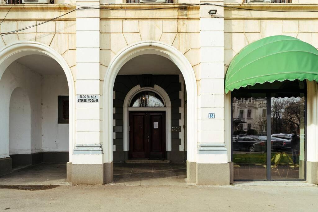 Studio With Private Terrace Next To Cismigiu Bucureşti Ngoại thất bức ảnh