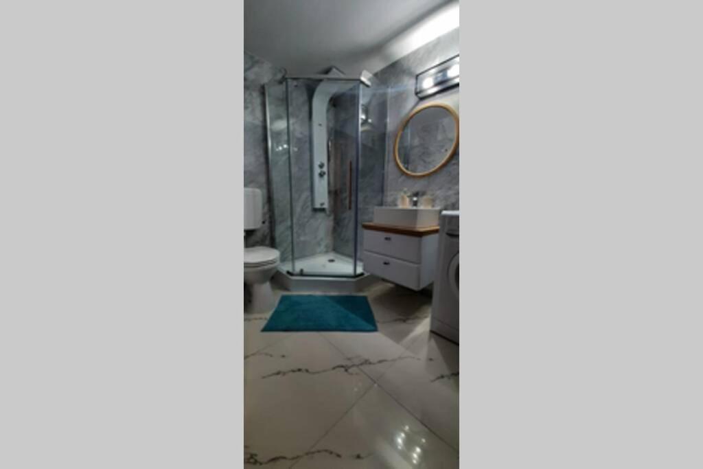Studio With Private Terrace Next To Cismigiu Bucureşti Ngoại thất bức ảnh